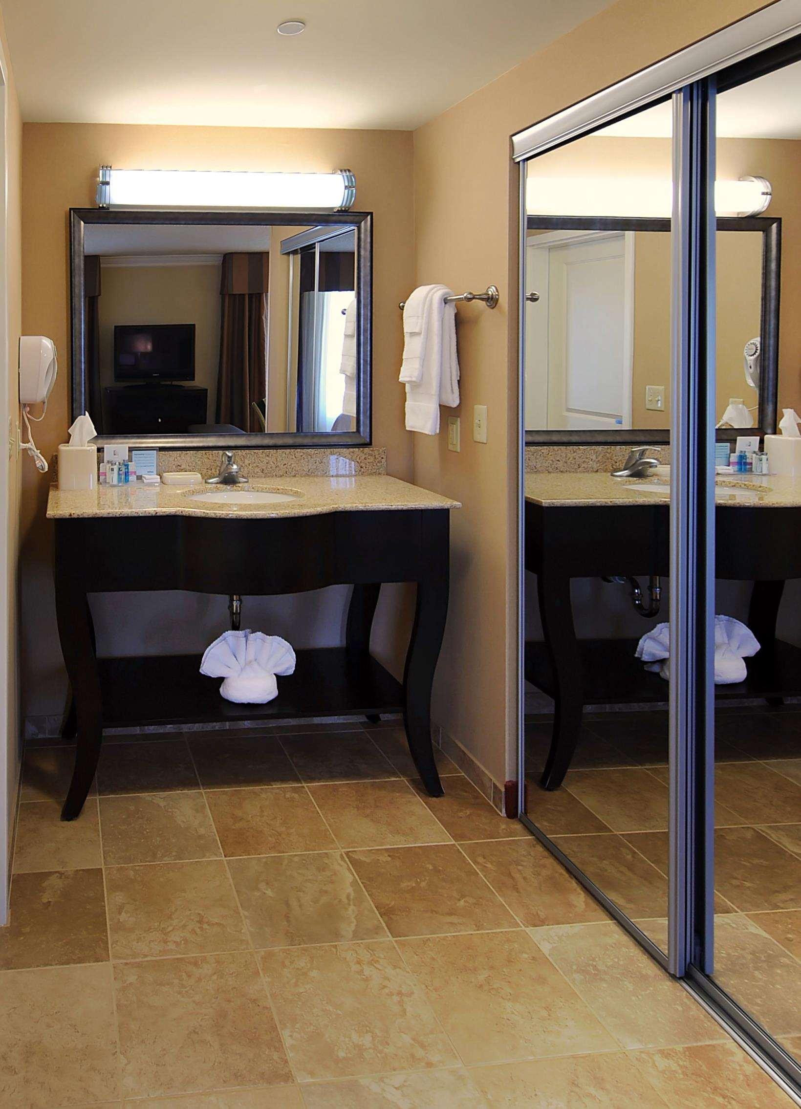 Hampton Inn & Suites Scottsboro Quarto foto